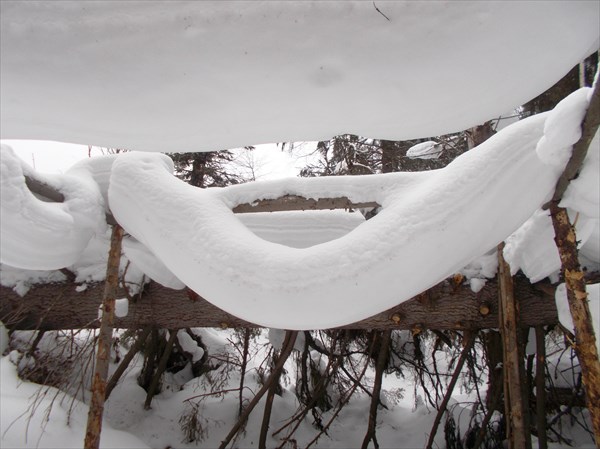 Необычный снежный надув