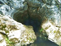 Пещерка-грот.