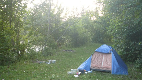 Лагерь недалеко от Ширванской на реке Пшеха