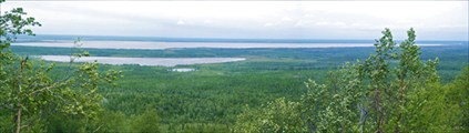 Вид на озеро Варчаты и Дзеля-Варчаты с хребта Онастэре