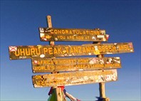 Ухуру Пик. 5895 м. Высшая точка
