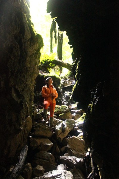 на фото: Пещера ТЭП