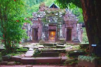 Древний кхмерский храм в Тямпасаке