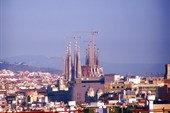 Вид Барселоны с холма Можуик