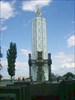 на фото: Памятник жертвам Голодомора