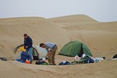 В песках Такла-Макана. Наш первый лагерь
