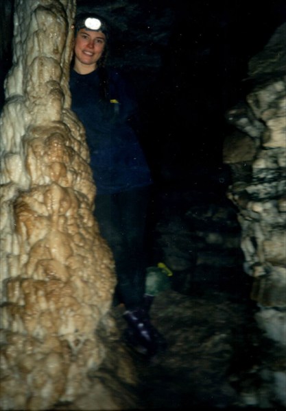 Вера Кузнецова в пещере Кабаний Провал