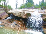 Водопад на р. Тайгишонок