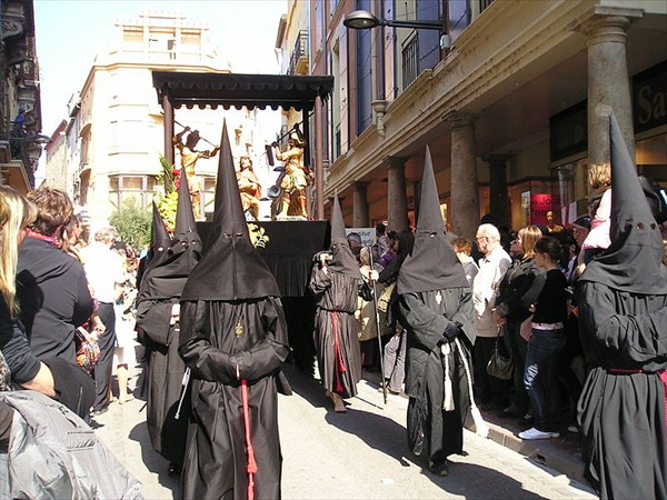 Perpignan_procession1