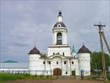 Никольская церковь с колокольней и башнями.