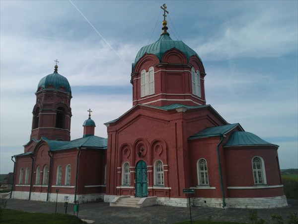 Церковь и в селе Монастырщино в честь победы в Куликовской битве