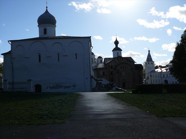 Ярославово дворище. Успенская Церковь